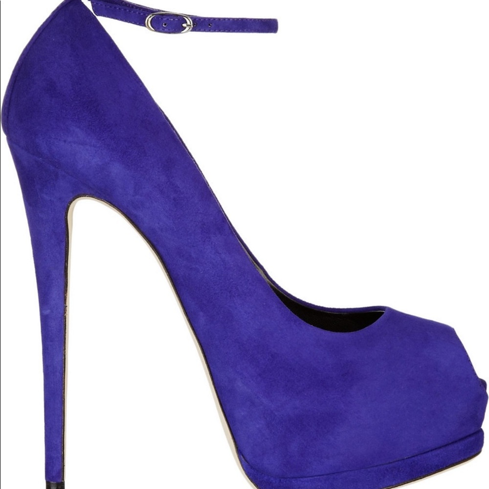 Giuseppi Zanotti Design• Peep-toe • Platform